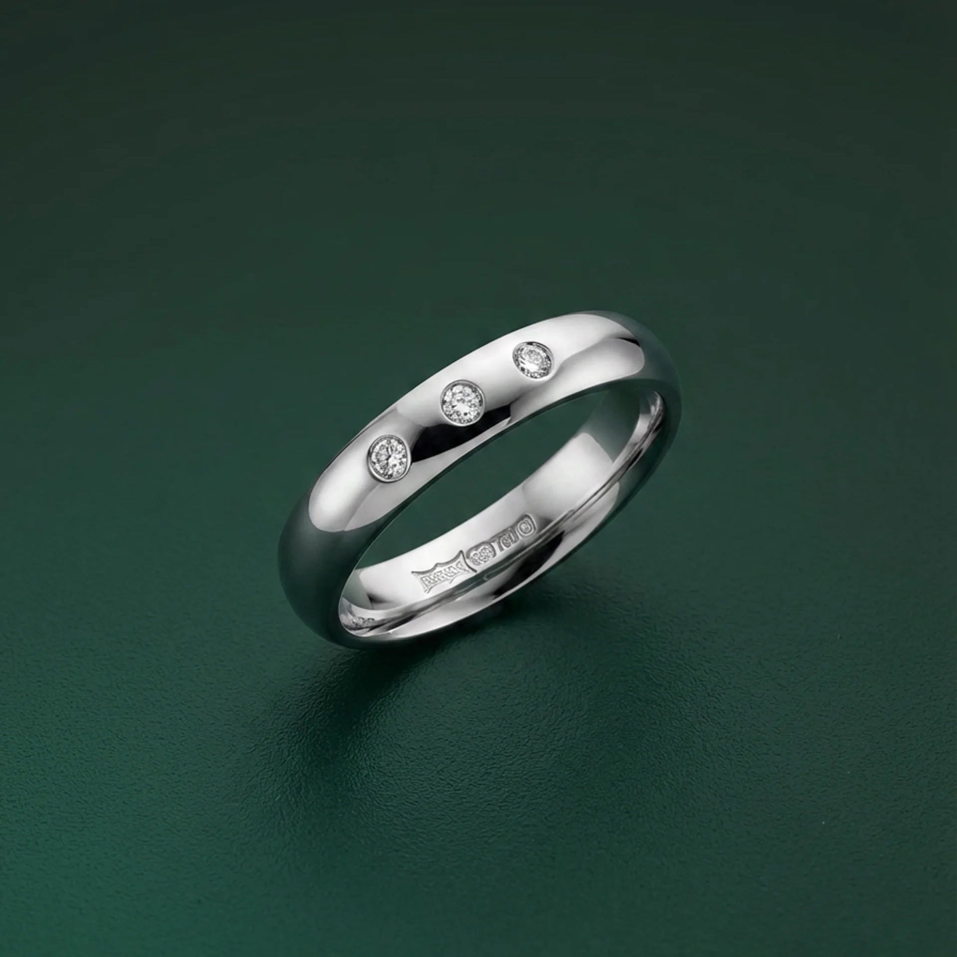 9ct White Gold 0.06 carat Diamond Polished 3mm Wedding Ring