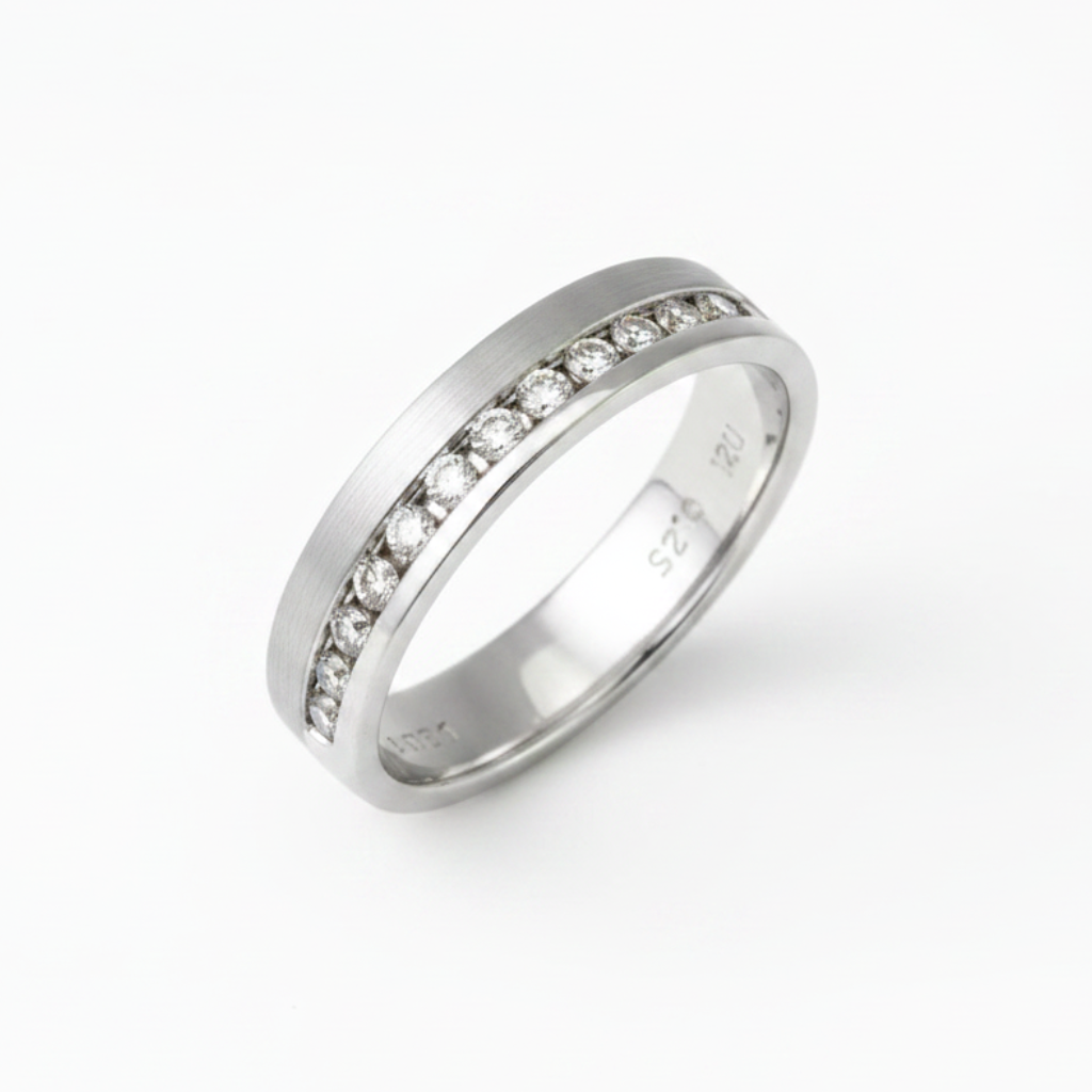 18ct White Gold 0.25 carat Diamond Eternity 4mm Wedding Ring