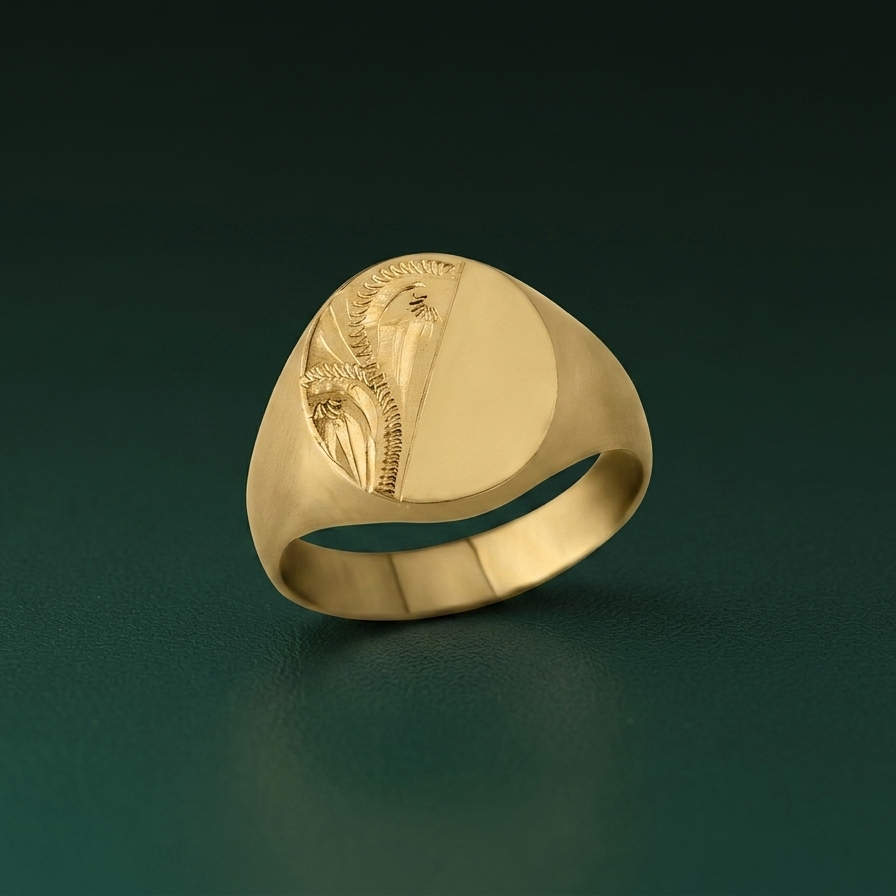 Gents Oval-Shaped 9ct Yellow Gold Medium Weight Engraved Signet Ring