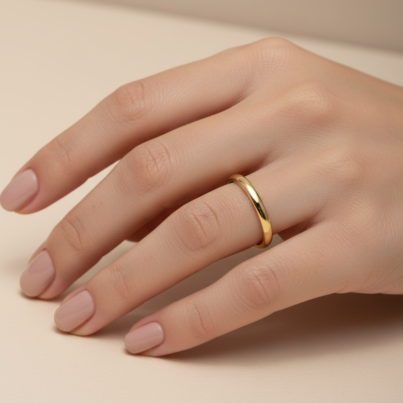 9ct Yellow Gold Heavy Court Shape 2.5mm Wedding Ring